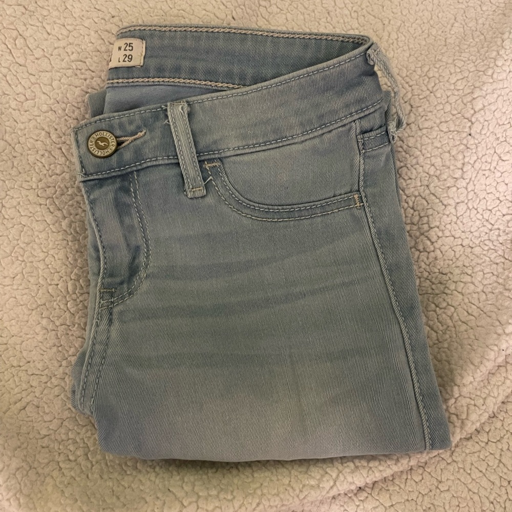 Light Wash Jeans